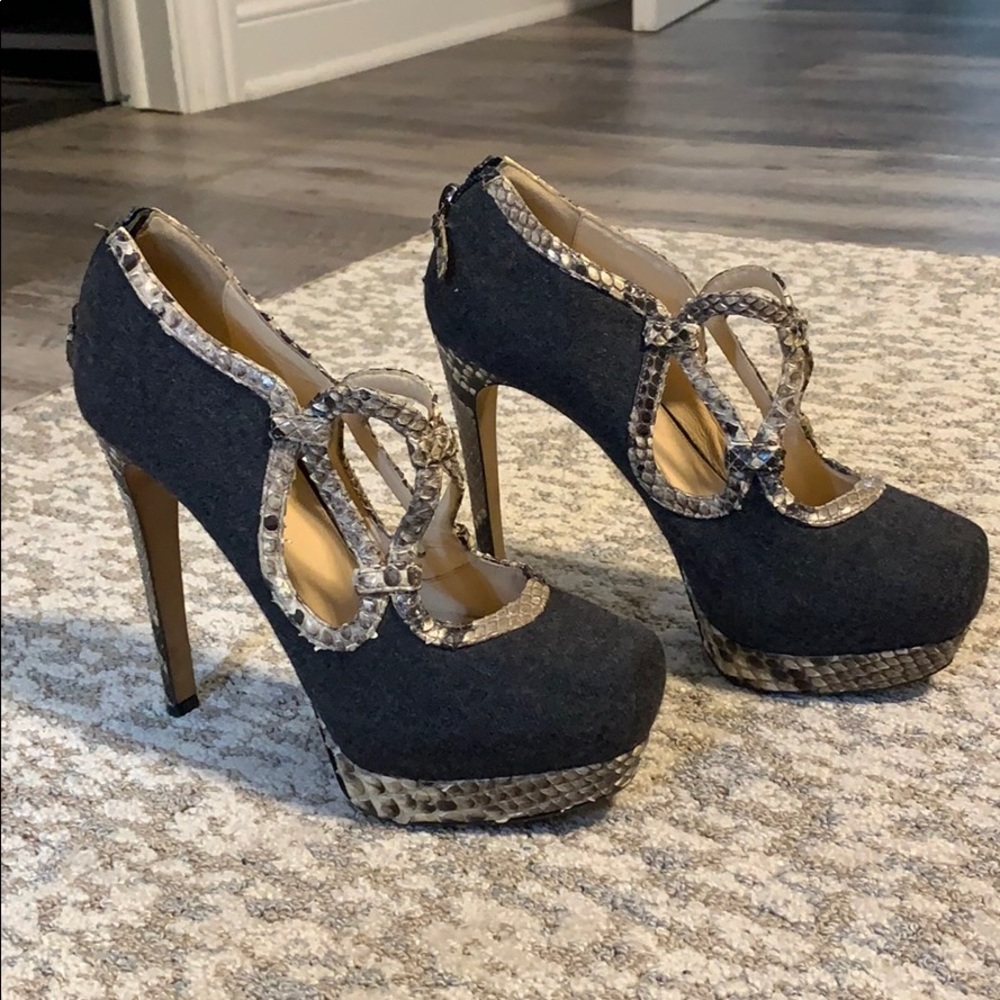 Platform heels